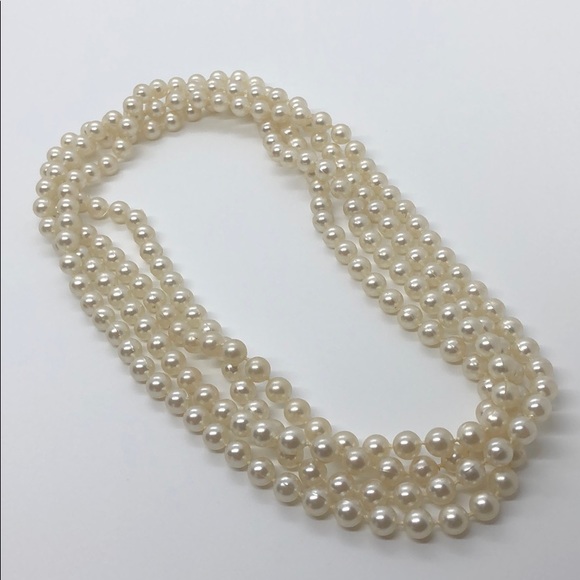 Jewelry - Long Strand of Medium Pearls